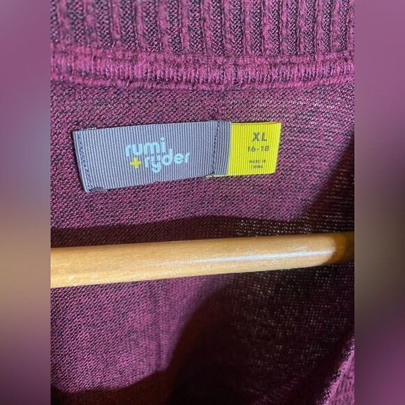 Purple long sleeve - Picture 5 of 6